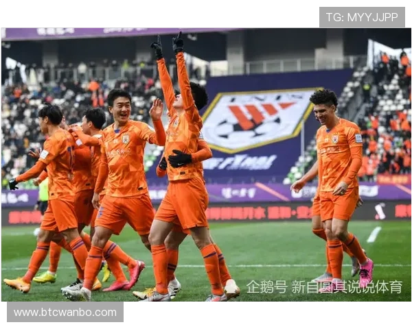 万博足球队与其他顶级球队的竞争关系及合作前景